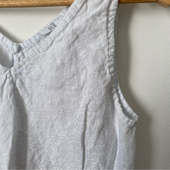 KAKTUS White patterned 100% Linen V-neck Sleeveless Blouse marked XL fits Small - Picture 6 of 6